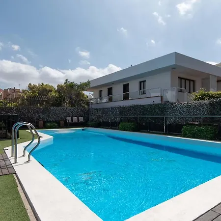 Simone Villa *